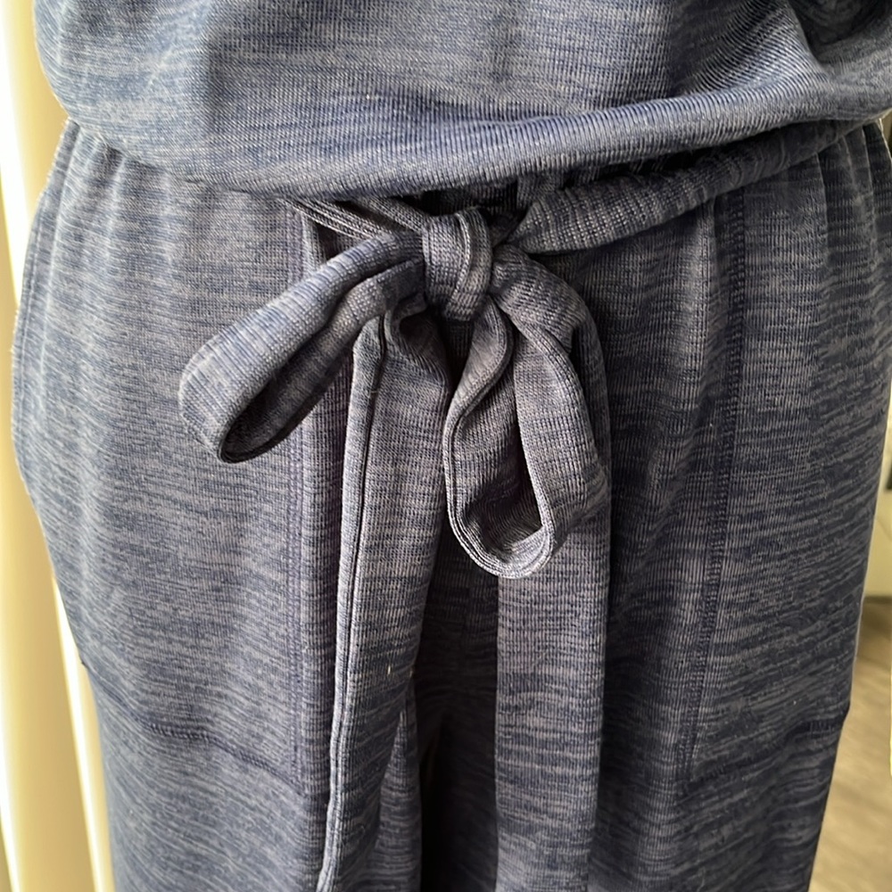 V neck romper - Picture 4 of 8